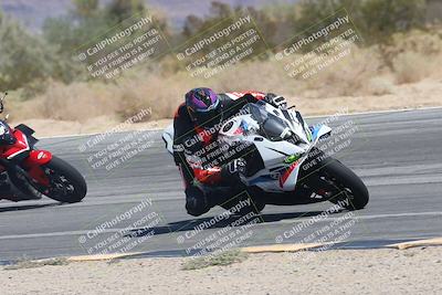 media/Sep-20-2025-Race Pace (Sat) [[d4e1b33f4d]]/Non Verified/Turn 10 Inside (1110am)/